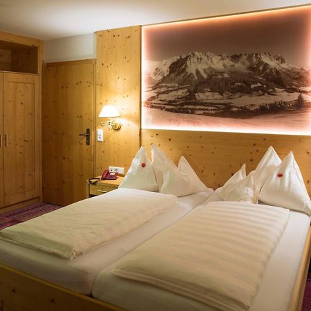 Landhotel Foehrenhof المو الغرفة الصورة